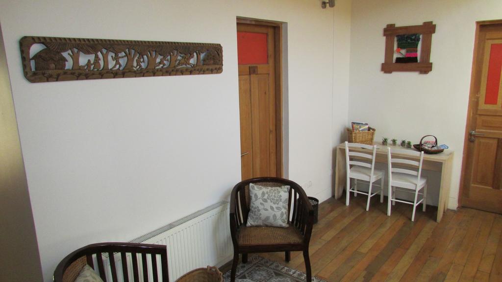 Hostal Caracol Сантяго Екстериор снимка